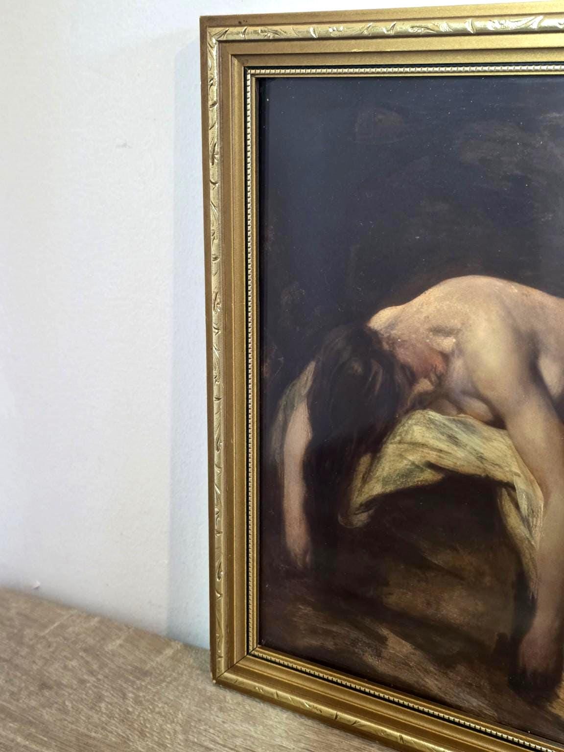 Reclining Nude in Shadow — Classical Art Print in an Ornate Gold Frame — photo 2